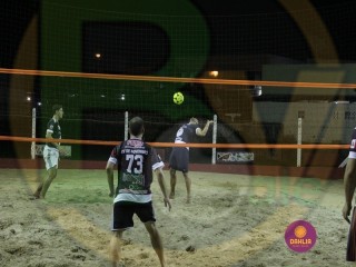 
<a style='margin-left: 5px;' class='btn btn-xs btn-social btn-facebook' href='https://www.facebook.com/sharer/sharer.php?u=https://www.boladovale.com.br/imgs/800-800-90/conteudo/fotos/1412/img5941.jpg' rel='popup' data-width='500' data-height='400'><i class='fa fa-facebook'></i>Compartilhar <span class='hidden-xs'>no Facebook</span>
</a> 
<a class='btn btn-default btn-xs' target='_blank' href='imgs/800-800-90/conteudo/fotos/1412/img5941.jpg'>
<span class='glyphicon glyphicon-cloud-download'></span> Salvar
</a> 
<span></span>
