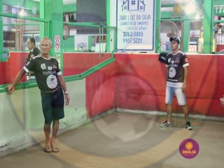 
<a style='margin-left: 5px;' class='btn btn-xs btn-social btn-facebook' href='https://www.facebook.com/sharer/sharer.php?u=https://www.boladovale.com.br/imgs/800-800-90/conteudo/fotos/1413/img2296.jpg' rel='popup' data-width='500' data-height='400'><i class='fa fa-facebook'></i>Compartilhar <span class='hidden-xs'>no Facebook</span>
</a> 
<a class='btn btn-default btn-xs' target='_blank' href='imgs/800-800-90/conteudo/fotos/1413/img2296.jpg'>
<span class='glyphicon glyphicon-cloud-download'></span> Salvar
</a> 
<span></span>