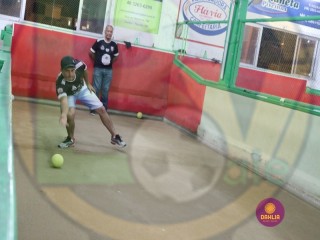 
<a style='margin-left: 5px;' class='btn btn-xs btn-social btn-facebook' href='https://www.facebook.com/sharer/sharer.php?u=https://www.boladovale.com.br/imgs/800-800-90/conteudo/fotos/1413/img2314.jpg' rel='popup' data-width='500' data-height='400'><i class='fa fa-facebook'></i>Compartilhar <span class='hidden-xs'>no Facebook</span>
</a> 
<a class='btn btn-default btn-xs' target='_blank' href='imgs/800-800-90/conteudo/fotos/1413/img2314.jpg'>
<span class='glyphicon glyphicon-cloud-download'></span> Salvar
</a> 
<span></span>