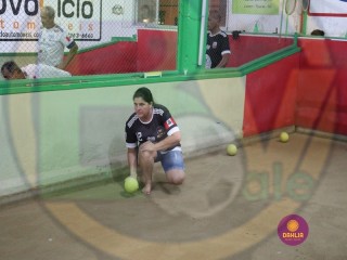 
<a style='margin-left: 5px;' class='btn btn-xs btn-social btn-facebook' href='https://www.facebook.com/sharer/sharer.php?u=https://www.boladovale.com.br/imgs/800-800-90/conteudo/fotos/1413/img2328.jpg' rel='popup' data-width='500' data-height='400'><i class='fa fa-facebook'></i>Compartilhar <span class='hidden-xs'>no Facebook</span>
</a> 
<a class='btn btn-default btn-xs' target='_blank' href='imgs/800-800-90/conteudo/fotos/1413/img2328.jpg'>
<span class='glyphicon glyphicon-cloud-download'></span> Salvar
</a> 
<span></span>