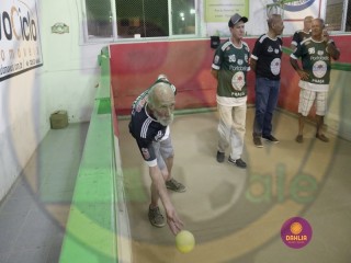 
<a style='margin-left: 5px;' class='btn btn-xs btn-social btn-facebook' href='https://www.facebook.com/sharer/sharer.php?u=https://www.boladovale.com.br/imgs/800-800-90/conteudo/fotos/1413/mg2651.jpg' rel='popup' data-width='500' data-height='400'><i class='fa fa-facebook'></i>Compartilhar <span class='hidden-xs'>no Facebook</span>
</a> 
<a class='btn btn-default btn-xs' target='_blank' href='imgs/800-800-90/conteudo/fotos/1413/mg2651.jpg'>
<span class='glyphicon glyphicon-cloud-download'></span> Salvar
</a> 
<span></span>