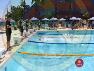 
<a style='margin-left: 5px;' class='btn btn-xs btn-social btn-facebook' href='https://www.facebook.com/sharer/sharer.php?u=https://www.boladovale.com.br/imgs/800-800-90/conteudo/fotos/1415/img2873.jpg' rel='popup' data-width='500' data-height='400'><i class='fa fa-facebook'></i>Compartilhar <span class='hidden-xs'>no Facebook</span>
</a> 
<a class='btn btn-default btn-xs' target='_blank' href='imgs/800-800-90/conteudo/fotos/1415/img2873.jpg'>
<span class='glyphicon glyphicon-cloud-download'></span> Salvar
</a> 
<span></span>