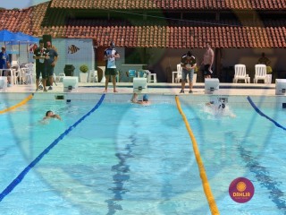 
<a style='margin-left: 5px;' class='btn btn-xs btn-social btn-facebook' href='https://www.facebook.com/sharer/sharer.php?u=https://www.boladovale.com.br/imgs/800-800-90/conteudo/fotos/1415/img6136.jpg' rel='popup' data-width='500' data-height='400'><i class='fa fa-facebook'></i>Compartilhar <span class='hidden-xs'>no Facebook</span>
</a> 
<a class='btn btn-default btn-xs' target='_blank' href='imgs/800-800-90/conteudo/fotos/1415/img6136.jpg'>
<span class='glyphicon glyphicon-cloud-download'></span> Salvar
</a> 
<span></span>