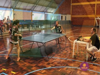 
<a style='margin-left: 5px;' class='btn btn-xs btn-social btn-facebook' href='https://www.facebook.com/sharer/sharer.php?u=https://www.boladovale.com.br/imgs/800-800-90/conteudo/fotos/1416/img2970.jpg' rel='popup' data-width='500' data-height='400'><i class='fa fa-facebook'></i>Compartilhar <span class='hidden-xs'>no Facebook</span>
</a> 
<a class='btn btn-default btn-xs' target='_blank' href='imgs/800-800-90/conteudo/fotos/1416/img2970.jpg'>
<span class='glyphicon glyphicon-cloud-download'></span> Salvar
</a> 
<span></span>