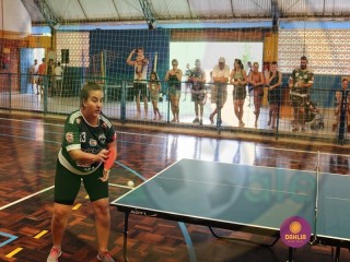 
<a style='margin-left: 5px;' class='btn btn-xs btn-social btn-facebook' href='https://www.facebook.com/sharer/sharer.php?u=https://www.boladovale.com.br/imgs/800-800-90/conteudo/fotos/1416/img3001.jpg' rel='popup' data-width='500' data-height='400'><i class='fa fa-facebook'></i>Compartilhar <span class='hidden-xs'>no Facebook</span>
</a> 
<a class='btn btn-default btn-xs' target='_blank' href='imgs/800-800-90/conteudo/fotos/1416/img3001.jpg'>
<span class='glyphicon glyphicon-cloud-download'></span> Salvar
</a> 
<span></span>