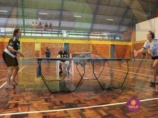 
<a style='margin-left: 5px;' class='btn btn-xs btn-social btn-facebook' href='https://www.facebook.com/sharer/sharer.php?u=https://www.boladovale.com.br/imgs/800-800-90/conteudo/fotos/1416/img3016.jpg' rel='popup' data-width='500' data-height='400'><i class='fa fa-facebook'></i>Compartilhar <span class='hidden-xs'>no Facebook</span>
</a> 
<a class='btn btn-default btn-xs' target='_blank' href='imgs/800-800-90/conteudo/fotos/1416/img3016.jpg'>
<span class='glyphicon glyphicon-cloud-download'></span> Salvar
</a> 
<span></span>
