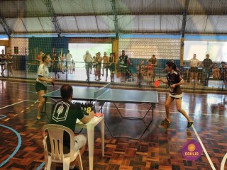 
<a style='margin-left: 5px;' class='btn btn-xs btn-social btn-facebook' href='https://www.facebook.com/sharer/sharer.php?u=https://www.boladovale.com.br/imgs/800-800-90/conteudo/fotos/1416/img3020.jpg' rel='popup' data-width='500' data-height='400'><i class='fa fa-facebook'></i>Compartilhar <span class='hidden-xs'>no Facebook</span>
</a> 
<a class='btn btn-default btn-xs' target='_blank' href='imgs/800-800-90/conteudo/fotos/1416/img3020.jpg'>
<span class='glyphicon glyphicon-cloud-download'></span> Salvar
</a> 
<span></span>