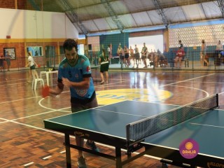 
<a style='margin-left: 5px;' class='btn btn-xs btn-social btn-facebook' href='https://www.facebook.com/sharer/sharer.php?u=https://www.boladovale.com.br/imgs/800-800-90/conteudo/fotos/1417/img2941.jpg' rel='popup' data-width='500' data-height='400'><i class='fa fa-facebook'></i>Compartilhar <span class='hidden-xs'>no Facebook</span>
</a> 
<a class='btn btn-default btn-xs' target='_blank' href='imgs/800-800-90/conteudo/fotos/1417/img2941.jpg'>
<span class='glyphicon glyphicon-cloud-download'></span> Salvar
</a> 
<span></span>