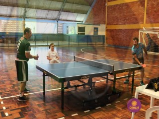 
<a style='margin-left: 5px;' class='btn btn-xs btn-social btn-facebook' href='https://www.facebook.com/sharer/sharer.php?u=https://www.boladovale.com.br/imgs/800-800-90/conteudo/fotos/1417/img2957.jpg' rel='popup' data-width='500' data-height='400'><i class='fa fa-facebook'></i>Compartilhar <span class='hidden-xs'>no Facebook</span>
</a> 
<a class='btn btn-default btn-xs' target='_blank' href='imgs/800-800-90/conteudo/fotos/1417/img2957.jpg'>
<span class='glyphicon glyphicon-cloud-download'></span> Salvar
</a> 
<span></span>