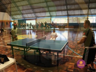 
<a style='margin-left: 5px;' class='btn btn-xs btn-social btn-facebook' href='https://www.facebook.com/sharer/sharer.php?u=https://www.boladovale.com.br/imgs/800-800-90/conteudo/fotos/1417/img3034.jpg' rel='popup' data-width='500' data-height='400'><i class='fa fa-facebook'></i>Compartilhar <span class='hidden-xs'>no Facebook</span>
</a> 
<a class='btn btn-default btn-xs' target='_blank' href='imgs/800-800-90/conteudo/fotos/1417/img3034.jpg'>
<span class='glyphicon glyphicon-cloud-download'></span> Salvar
</a> 
<span></span>