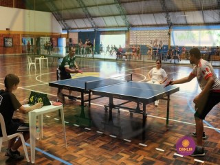 
<a style='margin-left: 5px;' class='btn btn-xs btn-social btn-facebook' href='https://www.facebook.com/sharer/sharer.php?u=https://www.boladovale.com.br/imgs/800-800-90/conteudo/fotos/1417/img3114.jpg' rel='popup' data-width='500' data-height='400'><i class='fa fa-facebook'></i>Compartilhar <span class='hidden-xs'>no Facebook</span>
</a> 
<a class='btn btn-default btn-xs' target='_blank' href='imgs/800-800-90/conteudo/fotos/1417/img3114.jpg'>
<span class='glyphicon glyphicon-cloud-download'></span> Salvar
</a> 
<span></span>