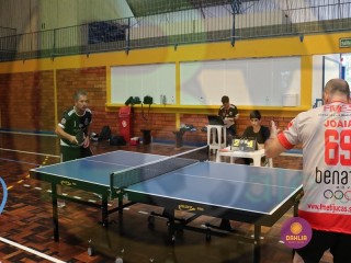 
<a style='margin-left: 5px;' class='btn btn-xs btn-social btn-facebook' href='https://www.facebook.com/sharer/sharer.php?u=https://www.boladovale.com.br/imgs/800-800-90/conteudo/fotos/1417/img3143.jpg' rel='popup' data-width='500' data-height='400'><i class='fa fa-facebook'></i>Compartilhar <span class='hidden-xs'>no Facebook</span>
</a> 
<a class='btn btn-default btn-xs' target='_blank' href='imgs/800-800-90/conteudo/fotos/1417/img3143.jpg'>
<span class='glyphicon glyphicon-cloud-download'></span> Salvar
</a> 
<span></span>