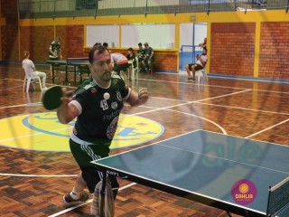 
<a style='margin-left: 5px;' class='btn btn-xs btn-social btn-facebook' href='https://www.facebook.com/sharer/sharer.php?u=https://www.boladovale.com.br/imgs/800-800-90/conteudo/fotos/1417/img3163.jpg' rel='popup' data-width='500' data-height='400'><i class='fa fa-facebook'></i>Compartilhar <span class='hidden-xs'>no Facebook</span>
</a> 
<a class='btn btn-default btn-xs' target='_blank' href='imgs/800-800-90/conteudo/fotos/1417/img3163.jpg'>
<span class='glyphicon glyphicon-cloud-download'></span> Salvar
</a> 
<span></span>