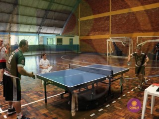
<a style='margin-left: 5px;' class='btn btn-xs btn-social btn-facebook' href='https://www.facebook.com/sharer/sharer.php?u=https://www.boladovale.com.br/imgs/800-800-90/conteudo/fotos/1417/img3248.jpg' rel='popup' data-width='500' data-height='400'><i class='fa fa-facebook'></i>Compartilhar <span class='hidden-xs'>no Facebook</span>
</a> 
<a class='btn btn-default btn-xs' target='_blank' href='imgs/800-800-90/conteudo/fotos/1417/img3248.jpg'>
<span class='glyphicon glyphicon-cloud-download'></span> Salvar
</a> 
<span></span>