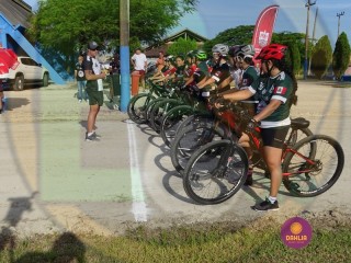 
<a style='margin-left: 5px;' class='btn btn-xs btn-social btn-facebook' href='https://www.facebook.com/sharer/sharer.php?u=https://www.boladovale.com.br/imgs/800-800-90/conteudo/fotos/1418/dsc01479.jpg' rel='popup' data-width='500' data-height='400'><i class='fa fa-facebook'></i>Compartilhar <span class='hidden-xs'>no Facebook</span>
</a> 
<a class='btn btn-default btn-xs' target='_blank' href='imgs/800-800-90/conteudo/fotos/1418/dsc01479.jpg'>
<span class='glyphicon glyphicon-cloud-download'></span> Salvar
</a> 
<span></span>