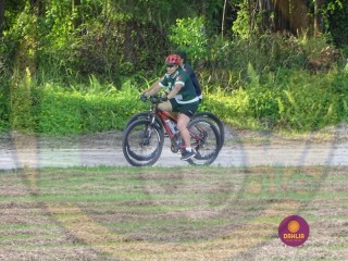 
<a style='margin-left: 5px;' class='btn btn-xs btn-social btn-facebook' href='https://www.facebook.com/sharer/sharer.php?u=https://www.boladovale.com.br/imgs/800-800-90/conteudo/fotos/1418/dsc01485.jpg' rel='popup' data-width='500' data-height='400'><i class='fa fa-facebook'></i>Compartilhar <span class='hidden-xs'>no Facebook</span>
</a> 
<a class='btn btn-default btn-xs' target='_blank' href='imgs/800-800-90/conteudo/fotos/1418/dsc01485.jpg'>
<span class='glyphicon glyphicon-cloud-download'></span> Salvar
</a> 
<span></span>