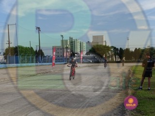 
<a style='margin-left: 5px;' class='btn btn-xs btn-social btn-facebook' href='https://www.facebook.com/sharer/sharer.php?u=https://www.boladovale.com.br/imgs/800-800-90/conteudo/fotos/1418/dsc01543.jpg' rel='popup' data-width='500' data-height='400'><i class='fa fa-facebook'></i>Compartilhar <span class='hidden-xs'>no Facebook</span>
</a> 
<a class='btn btn-default btn-xs' target='_blank' href='imgs/800-800-90/conteudo/fotos/1418/dsc01543.jpg'>
<span class='glyphicon glyphicon-cloud-download'></span> Salvar
</a> 
<span></span>