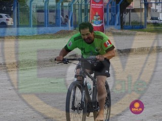 
<a style='margin-left: 5px;' class='btn btn-xs btn-social btn-facebook' href='https://www.facebook.com/sharer/sharer.php?u=https://www.boladovale.com.br/imgs/800-800-90/conteudo/fotos/1419/dsc01623.jpg' rel='popup' data-width='500' data-height='400'><i class='fa fa-facebook'></i>Compartilhar <span class='hidden-xs'>no Facebook</span>
</a> 
<a class='btn btn-default btn-xs' target='_blank' href='imgs/800-800-90/conteudo/fotos/1419/dsc01623.jpg'>
<span class='glyphicon glyphicon-cloud-download'></span> Salvar
</a> 
<span></span>