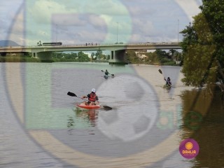
<a style='margin-left: 5px;' class='btn btn-xs btn-social btn-facebook' href='https://www.facebook.com/sharer/sharer.php?u=https://www.boladovale.com.br/imgs/800-800-90/conteudo/fotos/1420/img3539.jpg' rel='popup' data-width='500' data-height='400'><i class='fa fa-facebook'></i>Compartilhar <span class='hidden-xs'>no Facebook</span>
</a> 
<a class='btn btn-default btn-xs' target='_blank' href='imgs/800-800-90/conteudo/fotos/1420/img3539.jpg'>
<span class='glyphicon glyphicon-cloud-download'></span> Salvar
</a> 
<span></span>