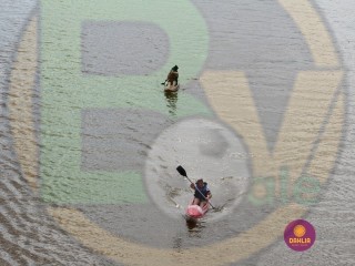 
<a style='margin-left: 5px;' class='btn btn-xs btn-social btn-facebook' href='https://www.facebook.com/sharer/sharer.php?u=https://www.boladovale.com.br/imgs/800-800-90/conteudo/fotos/1420/img6357.jpg' rel='popup' data-width='500' data-height='400'><i class='fa fa-facebook'></i>Compartilhar <span class='hidden-xs'>no Facebook</span>
</a> 
<a class='btn btn-default btn-xs' target='_blank' href='imgs/800-800-90/conteudo/fotos/1420/img6357.jpg'>
<span class='glyphicon glyphicon-cloud-download'></span> Salvar
</a> 
<span></span>