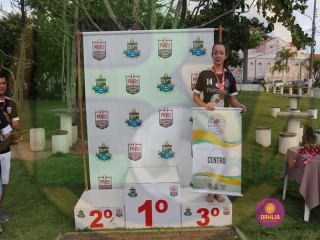 
<a style='margin-left: 5px;' class='btn btn-xs btn-social btn-facebook' href='https://www.facebook.com/sharer/sharer.php?u=https://www.boladovale.com.br/imgs/800-800-90/conteudo/fotos/1420/img6401-3.jpg' rel='popup' data-width='500' data-height='400'><i class='fa fa-facebook'></i>Compartilhar <span class='hidden-xs'>no Facebook</span>
</a> 
<a class='btn btn-default btn-xs' target='_blank' href='imgs/800-800-90/conteudo/fotos/1420/img6401-3.jpg'>
<span class='glyphicon glyphicon-cloud-download'></span> Salvar
</a> 
<span></span>