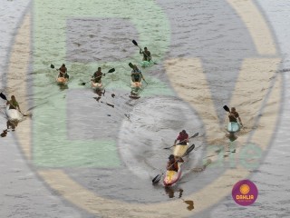 
<a style='margin-left: 5px;' class='btn btn-xs btn-social btn-facebook' href='https://www.facebook.com/sharer/sharer.php?u=https://www.boladovale.com.br/imgs/800-800-90/conteudo/fotos/1421/img6440.jpg' rel='popup' data-width='500' data-height='400'><i class='fa fa-facebook'></i>Compartilhar <span class='hidden-xs'>no Facebook</span>
</a> 
<a class='btn btn-default btn-xs' target='_blank' href='imgs/800-800-90/conteudo/fotos/1421/img6440.jpg'>
<span class='glyphicon glyphicon-cloud-download'></span> Salvar
</a> 
<span></span>