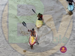 
<a style='margin-left: 5px;' class='btn btn-xs btn-social btn-facebook' href='https://www.facebook.com/sharer/sharer.php?u=https://www.boladovale.com.br/imgs/800-800-90/conteudo/fotos/1421/img6444.jpg' rel='popup' data-width='500' data-height='400'><i class='fa fa-facebook'></i>Compartilhar <span class='hidden-xs'>no Facebook</span>
</a> 
<a class='btn btn-default btn-xs' target='_blank' href='imgs/800-800-90/conteudo/fotos/1421/img6444.jpg'>
<span class='glyphicon glyphicon-cloud-download'></span> Salvar
</a> 
<span></span>