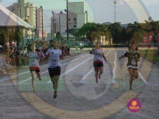 
<a style='margin-left: 5px;' class='btn btn-xs btn-social btn-facebook' href='https://www.facebook.com/sharer/sharer.php?u=https://www.boladovale.com.br/imgs/800-800-90/conteudo/fotos/1422/img0118.jpg' rel='popup' data-width='500' data-height='400'><i class='fa fa-facebook'></i>Compartilhar <span class='hidden-xs'>no Facebook</span>
</a> 
<a class='btn btn-default btn-xs' target='_blank' href='imgs/800-800-90/conteudo/fotos/1422/img0118.jpg'>
<span class='glyphicon glyphicon-cloud-download'></span> Salvar
</a> 
<span></span>
