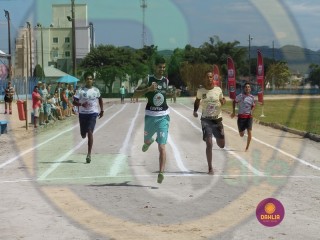 
<a style='margin-left: 5px;' class='btn btn-xs btn-social btn-facebook' href='https://www.facebook.com/sharer/sharer.php?u=https://www.boladovale.com.br/imgs/800-800-90/conteudo/fotos/1423/img0049.jpg' rel='popup' data-width='500' data-height='400'><i class='fa fa-facebook'></i>Compartilhar <span class='hidden-xs'>no Facebook</span>
</a> 
<a class='btn btn-default btn-xs' target='_blank' href='imgs/800-800-90/conteudo/fotos/1423/img0049.jpg'>
<span class='glyphicon glyphicon-cloud-download'></span> Salvar
</a> 
<span></span>