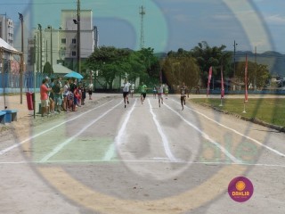 
<a style='margin-left: 5px;' class='btn btn-xs btn-social btn-facebook' href='https://www.facebook.com/sharer/sharer.php?u=https://www.boladovale.com.br/imgs/800-800-90/conteudo/fotos/1423/img0064.jpg' rel='popup' data-width='500' data-height='400'><i class='fa fa-facebook'></i>Compartilhar <span class='hidden-xs'>no Facebook</span>
</a> 
<a class='btn btn-default btn-xs' target='_blank' href='imgs/800-800-90/conteudo/fotos/1423/img0064.jpg'>
<span class='glyphicon glyphicon-cloud-download'></span> Salvar
</a> 
<span></span>