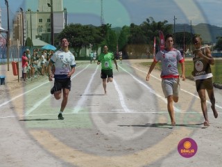 
<a style='margin-left: 5px;' class='btn btn-xs btn-social btn-facebook' href='https://www.facebook.com/sharer/sharer.php?u=https://www.boladovale.com.br/imgs/800-800-90/conteudo/fotos/1423/img0075.jpg' rel='popup' data-width='500' data-height='400'><i class='fa fa-facebook'></i>Compartilhar <span class='hidden-xs'>no Facebook</span>
</a> 
<a class='btn btn-default btn-xs' target='_blank' href='imgs/800-800-90/conteudo/fotos/1423/img0075.jpg'>
<span class='glyphicon glyphicon-cloud-download'></span> Salvar
</a> 
<span></span>