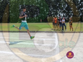 
<a style='margin-left: 5px;' class='btn btn-xs btn-social btn-facebook' href='https://www.facebook.com/sharer/sharer.php?u=https://www.boladovale.com.br/imgs/800-800-90/conteudo/fotos/1423/img3676.jpg' rel='popup' data-width='500' data-height='400'><i class='fa fa-facebook'></i>Compartilhar <span class='hidden-xs'>no Facebook</span>
</a> 
<a class='btn btn-default btn-xs' target='_blank' href='imgs/800-800-90/conteudo/fotos/1423/img3676.jpg'>
<span class='glyphicon glyphicon-cloud-download'></span> Salvar
</a> 
<span></span>