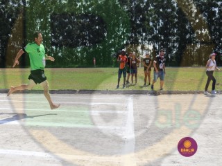 
<a style='margin-left: 5px;' class='btn btn-xs btn-social btn-facebook' href='https://www.facebook.com/sharer/sharer.php?u=https://www.boladovale.com.br/imgs/800-800-90/conteudo/fotos/1423/img3701.jpg' rel='popup' data-width='500' data-height='400'><i class='fa fa-facebook'></i>Compartilhar <span class='hidden-xs'>no Facebook</span>
</a> 
<a class='btn btn-default btn-xs' target='_blank' href='imgs/800-800-90/conteudo/fotos/1423/img3701.jpg'>
<span class='glyphicon glyphicon-cloud-download'></span> Salvar
</a> 
<span></span>