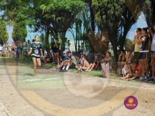 
<a style='margin-left: 5px;' class='btn btn-xs btn-social btn-facebook' href='https://www.facebook.com/sharer/sharer.php?u=https://www.boladovale.com.br/imgs/800-800-90/conteudo/fotos/1424/img4016.jpg' rel='popup' data-width='500' data-height='400'><i class='fa fa-facebook'></i>Compartilhar <span class='hidden-xs'>no Facebook</span>
</a> 
<a class='btn btn-default btn-xs' target='_blank' href='imgs/800-800-90/conteudo/fotos/1424/img4016.jpg'>
<span class='glyphicon glyphicon-cloud-download'></span> Salvar
</a> 
<span></span>