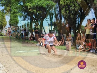 
<a style='margin-left: 5px;' class='btn btn-xs btn-social btn-facebook' href='https://www.facebook.com/sharer/sharer.php?u=https://www.boladovale.com.br/imgs/800-800-90/conteudo/fotos/1424/img4028.jpg' rel='popup' data-width='500' data-height='400'><i class='fa fa-facebook'></i>Compartilhar <span class='hidden-xs'>no Facebook</span>
</a> 
<a class='btn btn-default btn-xs' target='_blank' href='imgs/800-800-90/conteudo/fotos/1424/img4028.jpg'>
<span class='glyphicon glyphicon-cloud-download'></span> Salvar
</a> 
<span></span>