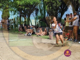 
<a style='margin-left: 5px;' class='btn btn-xs btn-social btn-facebook' href='https://www.facebook.com/sharer/sharer.php?u=https://www.boladovale.com.br/imgs/800-800-90/conteudo/fotos/1424/img4037.jpg' rel='popup' data-width='500' data-height='400'><i class='fa fa-facebook'></i>Compartilhar <span class='hidden-xs'>no Facebook</span>
</a> 
<a class='btn btn-default btn-xs' target='_blank' href='imgs/800-800-90/conteudo/fotos/1424/img4037.jpg'>
<span class='glyphicon glyphicon-cloud-download'></span> Salvar
</a> 
<span></span>