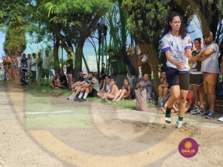 
<a style='margin-left: 5px;' class='btn btn-xs btn-social btn-facebook' href='https://www.facebook.com/sharer/sharer.php?u=https://www.boladovale.com.br/imgs/800-800-90/conteudo/fotos/1424/img4039.jpg' rel='popup' data-width='500' data-height='400'><i class='fa fa-facebook'></i>Compartilhar <span class='hidden-xs'>no Facebook</span>
</a> 
<a class='btn btn-default btn-xs' target='_blank' href='imgs/800-800-90/conteudo/fotos/1424/img4039.jpg'>
<span class='glyphicon glyphicon-cloud-download'></span> Salvar
</a> 
<span></span>