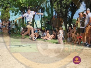 
<a style='margin-left: 5px;' class='btn btn-xs btn-social btn-facebook' href='https://www.facebook.com/sharer/sharer.php?u=https://www.boladovale.com.br/imgs/800-800-90/conteudo/fotos/1424/img4050.jpg' rel='popup' data-width='500' data-height='400'><i class='fa fa-facebook'></i>Compartilhar <span class='hidden-xs'>no Facebook</span>
</a> 
<a class='btn btn-default btn-xs' target='_blank' href='imgs/800-800-90/conteudo/fotos/1424/img4050.jpg'>
<span class='glyphicon glyphicon-cloud-download'></span> Salvar
</a> 
<span></span>