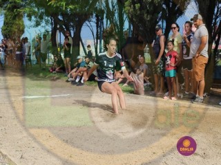 
<a style='margin-left: 5px;' class='btn btn-xs btn-social btn-facebook' href='https://www.facebook.com/sharer/sharer.php?u=https://www.boladovale.com.br/imgs/800-800-90/conteudo/fotos/1424/img4075.jpg' rel='popup' data-width='500' data-height='400'><i class='fa fa-facebook'></i>Compartilhar <span class='hidden-xs'>no Facebook</span>
</a> 
<a class='btn btn-default btn-xs' target='_blank' href='imgs/800-800-90/conteudo/fotos/1424/img4075.jpg'>
<span class='glyphicon glyphicon-cloud-download'></span> Salvar
</a> 
<span></span>