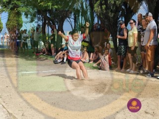 
<a style='margin-left: 5px;' class='btn btn-xs btn-social btn-facebook' href='https://www.facebook.com/sharer/sharer.php?u=https://www.boladovale.com.br/imgs/800-800-90/conteudo/fotos/1424/img4081.jpg' rel='popup' data-width='500' data-height='400'><i class='fa fa-facebook'></i>Compartilhar <span class='hidden-xs'>no Facebook</span>
</a> 
<a class='btn btn-default btn-xs' target='_blank' href='imgs/800-800-90/conteudo/fotos/1424/img4081.jpg'>
<span class='glyphicon glyphicon-cloud-download'></span> Salvar
</a> 
<span></span>