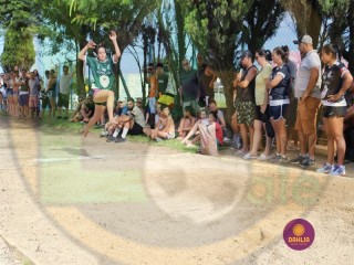 
<a style='margin-left: 5px;' class='btn btn-xs btn-social btn-facebook' href='https://www.facebook.com/sharer/sharer.php?u=https://www.boladovale.com.br/imgs/800-800-90/conteudo/fotos/1424/img4109.jpg' rel='popup' data-width='500' data-height='400'><i class='fa fa-facebook'></i>Compartilhar <span class='hidden-xs'>no Facebook</span>
</a> 
<a class='btn btn-default btn-xs' target='_blank' href='imgs/800-800-90/conteudo/fotos/1424/img4109.jpg'>
<span class='glyphicon glyphicon-cloud-download'></span> Salvar
</a> 
<span></span>