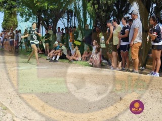 
<a style='margin-left: 5px;' class='btn btn-xs btn-social btn-facebook' href='https://www.facebook.com/sharer/sharer.php?u=https://www.boladovale.com.br/imgs/800-800-90/conteudo/fotos/1424/img4117.jpg' rel='popup' data-width='500' data-height='400'><i class='fa fa-facebook'></i>Compartilhar <span class='hidden-xs'>no Facebook</span>
</a> 
<a class='btn btn-default btn-xs' target='_blank' href='imgs/800-800-90/conteudo/fotos/1424/img4117.jpg'>
<span class='glyphicon glyphicon-cloud-download'></span> Salvar
</a> 
<span></span>