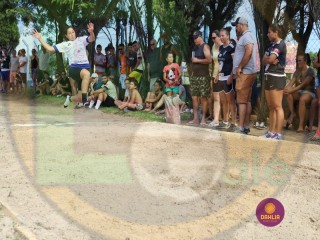 
<a style='margin-left: 5px;' class='btn btn-xs btn-social btn-facebook' href='https://www.facebook.com/sharer/sharer.php?u=https://www.boladovale.com.br/imgs/800-800-90/conteudo/fotos/1424/img4139.jpg' rel='popup' data-width='500' data-height='400'><i class='fa fa-facebook'></i>Compartilhar <span class='hidden-xs'>no Facebook</span>
</a> 
<a class='btn btn-default btn-xs' target='_blank' href='imgs/800-800-90/conteudo/fotos/1424/img4139.jpg'>
<span class='glyphicon glyphicon-cloud-download'></span> Salvar
</a> 
<span></span>