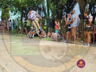 
<a style='margin-left: 5px;' class='btn btn-xs btn-social btn-facebook' href='https://www.facebook.com/sharer/sharer.php?u=https://www.boladovale.com.br/imgs/800-800-90/conteudo/fotos/1424/img4145.jpg' rel='popup' data-width='500' data-height='400'><i class='fa fa-facebook'></i>Compartilhar <span class='hidden-xs'>no Facebook</span>
</a> 
<a class='btn btn-default btn-xs' target='_blank' href='imgs/800-800-90/conteudo/fotos/1424/img4145.jpg'>
<span class='glyphicon glyphicon-cloud-download'></span> Salvar
</a> 
<span></span>