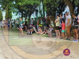 
<a style='margin-left: 5px;' class='btn btn-xs btn-social btn-facebook' href='https://www.facebook.com/sharer/sharer.php?u=https://www.boladovale.com.br/imgs/800-800-90/conteudo/fotos/1424/img4157.jpg' rel='popup' data-width='500' data-height='400'><i class='fa fa-facebook'></i>Compartilhar <span class='hidden-xs'>no Facebook</span>
</a> 
<a class='btn btn-default btn-xs' target='_blank' href='imgs/800-800-90/conteudo/fotos/1424/img4157.jpg'>
<span class='glyphicon glyphicon-cloud-download'></span> Salvar
</a> 
<span></span>
