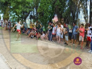 
<a style='margin-left: 5px;' class='btn btn-xs btn-social btn-facebook' href='https://www.facebook.com/sharer/sharer.php?u=https://www.boladovale.com.br/imgs/800-800-90/conteudo/fotos/1425/img3945.jpg' rel='popup' data-width='500' data-height='400'><i class='fa fa-facebook'></i>Compartilhar <span class='hidden-xs'>no Facebook</span>
</a> 
<a class='btn btn-default btn-xs' target='_blank' href='imgs/800-800-90/conteudo/fotos/1425/img3945.jpg'>
<span class='glyphicon glyphicon-cloud-download'></span> Salvar
</a> 
<span></span>
