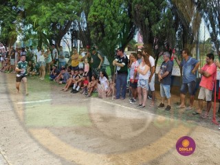 
<a style='margin-left: 5px;' class='btn btn-xs btn-social btn-facebook' href='https://www.facebook.com/sharer/sharer.php?u=https://www.boladovale.com.br/imgs/800-800-90/conteudo/fotos/1425/img3961.jpg' rel='popup' data-width='500' data-height='400'><i class='fa fa-facebook'></i>Compartilhar <span class='hidden-xs'>no Facebook</span>
</a> 
<a class='btn btn-default btn-xs' target='_blank' href='imgs/800-800-90/conteudo/fotos/1425/img3961.jpg'>
<span class='glyphicon glyphicon-cloud-download'></span> Salvar
</a> 
<span></span>