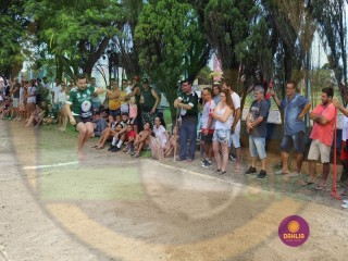 
<a style='margin-left: 5px;' class='btn btn-xs btn-social btn-facebook' href='https://www.facebook.com/sharer/sharer.php?u=https://www.boladovale.com.br/imgs/800-800-90/conteudo/fotos/1425/img3965.jpg' rel='popup' data-width='500' data-height='400'><i class='fa fa-facebook'></i>Compartilhar <span class='hidden-xs'>no Facebook</span>
</a> 
<a class='btn btn-default btn-xs' target='_blank' href='imgs/800-800-90/conteudo/fotos/1425/img3965.jpg'>
<span class='glyphicon glyphicon-cloud-download'></span> Salvar
</a> 
<span></span>