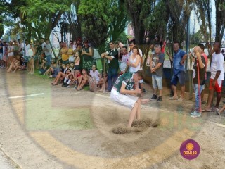 
<a style='margin-left: 5px;' class='btn btn-xs btn-social btn-facebook' href='https://www.facebook.com/sharer/sharer.php?u=https://www.boladovale.com.br/imgs/800-800-90/conteudo/fotos/1425/img3973.jpg' rel='popup' data-width='500' data-height='400'><i class='fa fa-facebook'></i>Compartilhar <span class='hidden-xs'>no Facebook</span>
</a> 
<a class='btn btn-default btn-xs' target='_blank' href='imgs/800-800-90/conteudo/fotos/1425/img3973.jpg'>
<span class='glyphicon glyphicon-cloud-download'></span> Salvar
</a> 
<span></span>