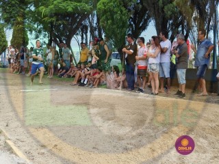 
<a style='margin-left: 5px;' class='btn btn-xs btn-social btn-facebook' href='https://www.facebook.com/sharer/sharer.php?u=https://www.boladovale.com.br/imgs/800-800-90/conteudo/fotos/1425/img3974.jpg' rel='popup' data-width='500' data-height='400'><i class='fa fa-facebook'></i>Compartilhar <span class='hidden-xs'>no Facebook</span>
</a> 
<a class='btn btn-default btn-xs' target='_blank' href='imgs/800-800-90/conteudo/fotos/1425/img3974.jpg'>
<span class='glyphicon glyphicon-cloud-download'></span> Salvar
</a> 
<span></span>